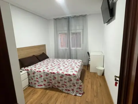 Habitación en La Magdalena-Versalles