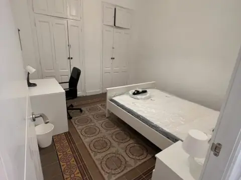 Habitación en Carrer Gran de Gràcia, 74
