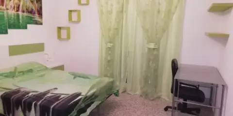 Habitación en calle del Marqués del Bosch, 12