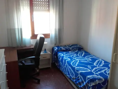 Habitación en Urbanización Sector Triángulo, 10
