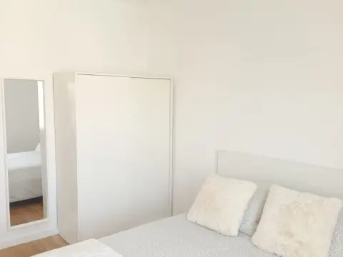 Habitación en calle Jose Moncasi, 13