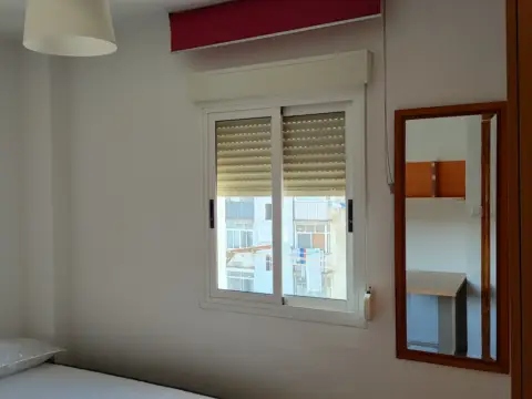 Habitación en calle de Luis Vives, 47