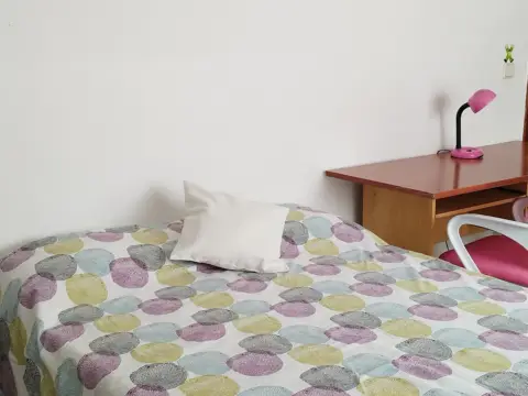 Habitación en calle de Lepanto, 10