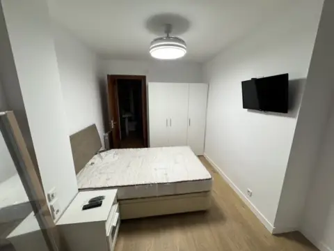 Habitación en calle de la Libertad, 50