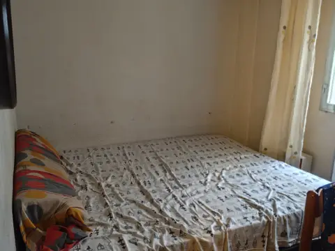 Habitación en calle de Zamora, 13