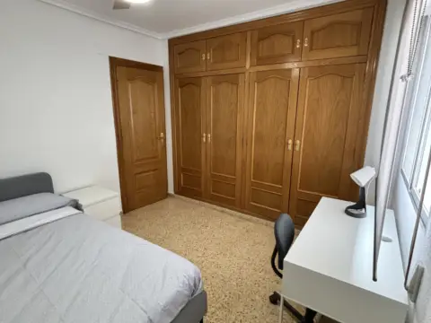 Habitación en Carrer de Sant Vicent de Paül, 5