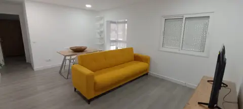 Habitación en calle de Manuel de Falla, 64