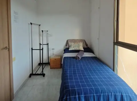 Habitación en Passeig de la Salzereda, 10