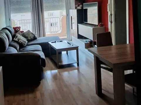 Habitación en Carrer Segrià, 30