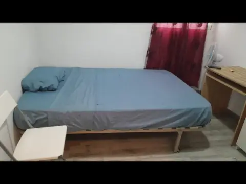 Habitación en calle de Luis Montoto, 50