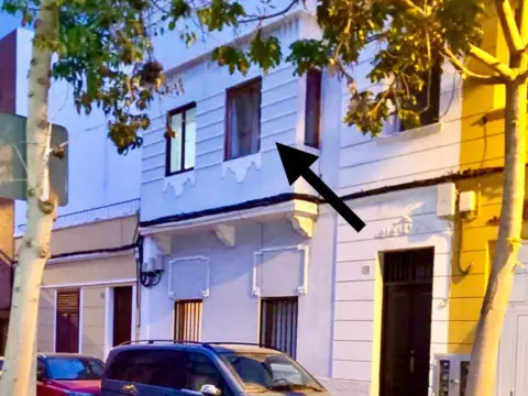 Habitación en calle Italia, 37