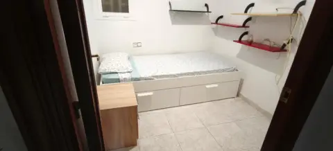 Habitación en Carrer de Pablo Iglesias, 44