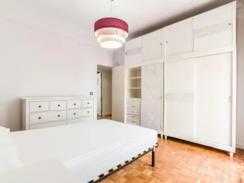 Habitación en Carrer de Sants, 200