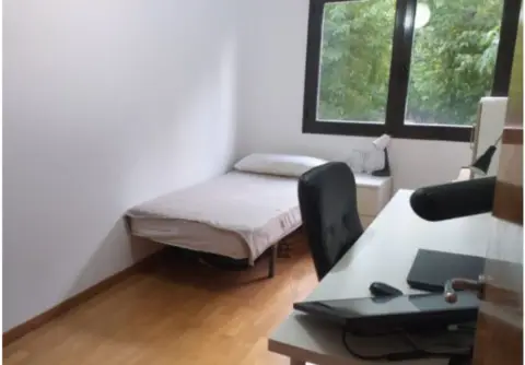 Habitación en Avinguda de Montserrat, 2