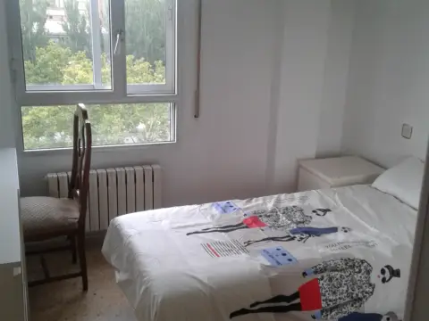 Habitación en calle de Gertrudis Gómez de Avellaneda, 11