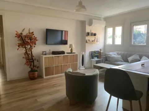 Habitación en calle de Alcácer, 11