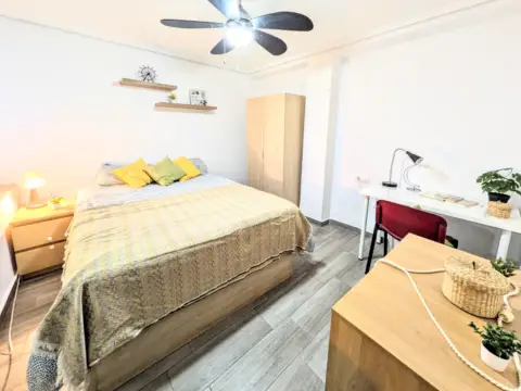 Habitación en Carrer Bailén, 39