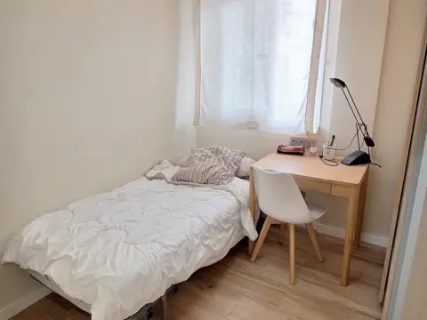Habitación en Carrer del Pare Gil, 6