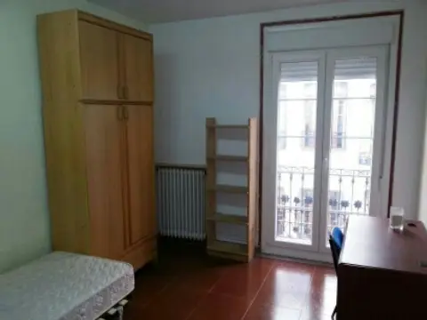 Habitación en calle de San Miguel, 18
