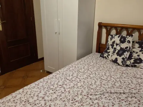 Habitación en calle de Extremadura, 13
