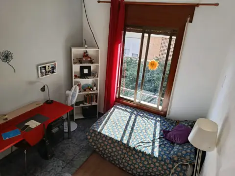 Habitación en Carrer de Margarit, 22
