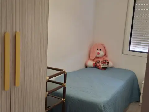 Habitación en Carrer Segrià, 30