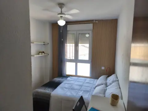 Habitación en calle Amador de los Ríos, 3