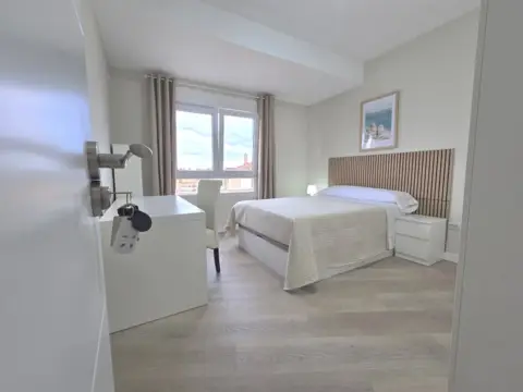 Habitación en calle del Capitán Luque, 21