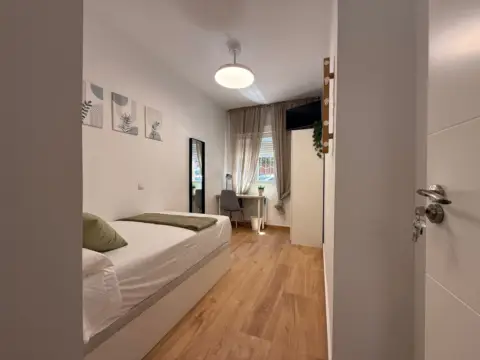 Habitación en calle Sánchez Morate, 13