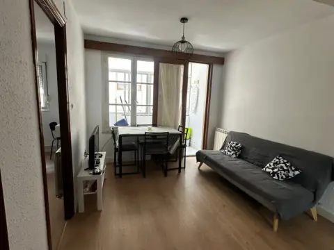 Habitación en calle de Evaristo Valle, 20
