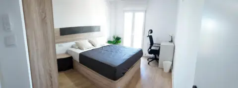 Habitación en calle de Gracia Gazulla, 12