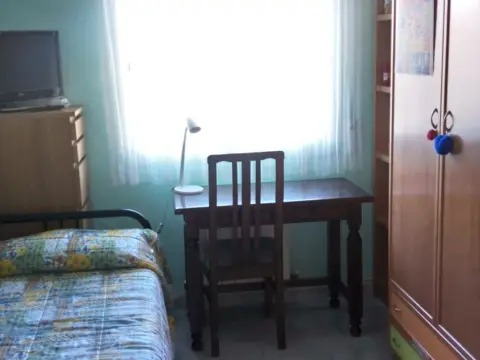 Habitación en calle de Raquel Meller, 2
