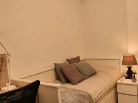 Habitación en Avenida de Juan de Austria, 1