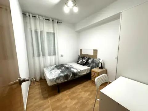 Habitación en calle del General Prim, 22