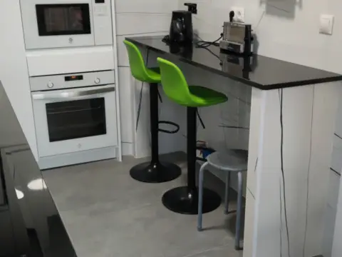 Habitación en Avenida de Pablo Neruda, 146