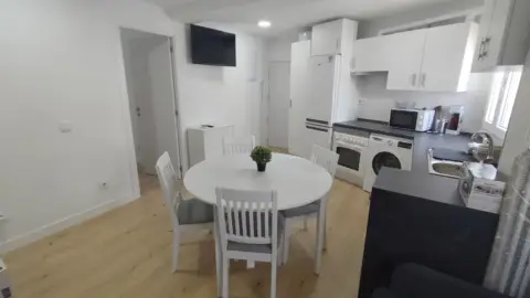 Habitación en calle de la Rejilla, 24