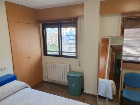 Habitación en Carrer del Riu Bidasoa, 54