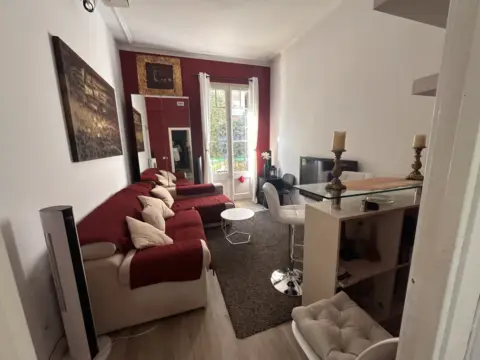 Habitación en Carrer de París, 200