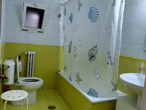 Habitación en calle de Quintana, 26