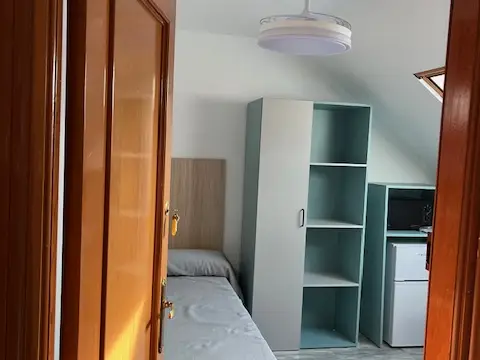Habitación en calle de Zarza, 24
