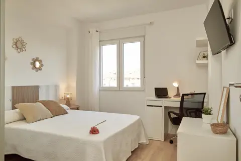Habitación en calle de Pío XI, 9