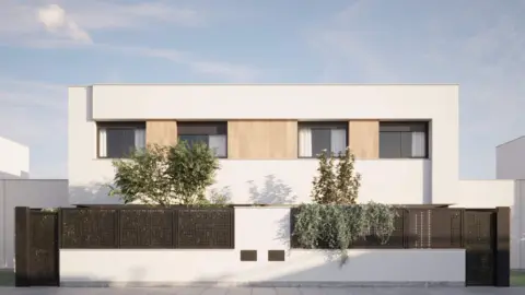 Chalet en calle Padre Chaminade, Esquina C/ Pomelo y Esquina C/ Pa,  S/N