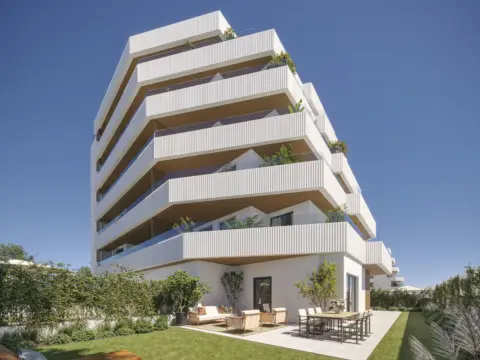 Piso en Paseo Farnesio Confluencia Con Bartolomé de Las Casas ,  S/N