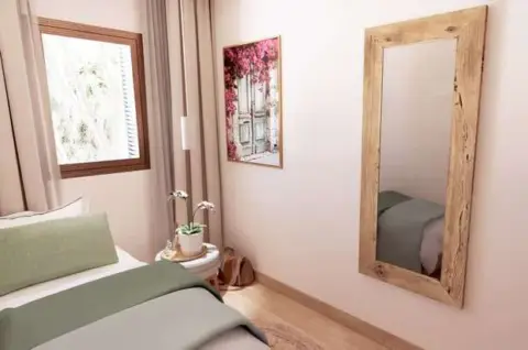 Casa adosada en calle Bartomeu Ferrà,  7