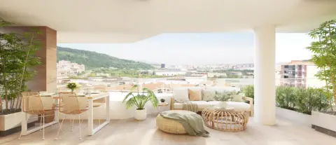 Piso en calle de la Autonomía, 9