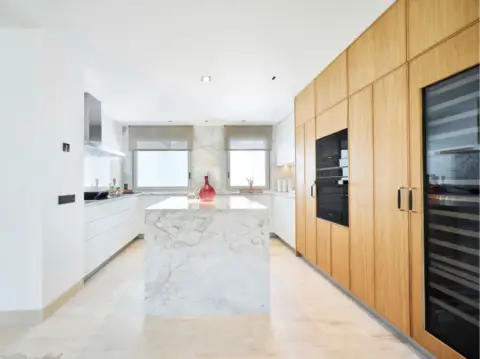 Chalet en calle de Pléyades,  s/n