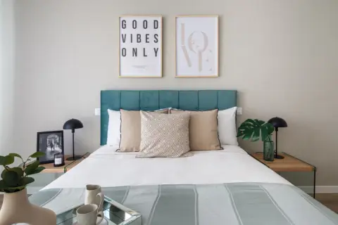 Piso en calle de Letonia, 14