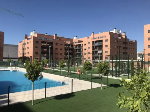 Ático en Avenida Montequinto,  S/N