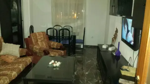 Piso en Avenida 8 De Marzo