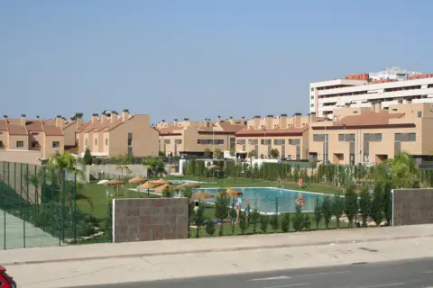 Casa en calle Elena Quiroga,  S/N